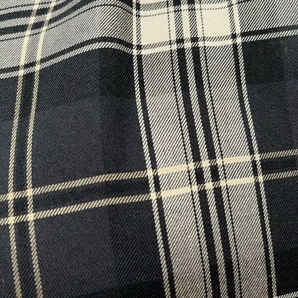 New! DREW Cold shoulder plaid tartan top in Charcoal Size Small NWT - Picture 4 of 15